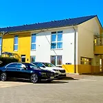 I-motel Nahe Frankfurt 3* 奥博茨豪森