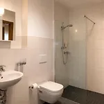 Hotel I-motel Nahe Frankfurt 3*