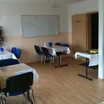 I-motel Nahe Frankfurt 3*
