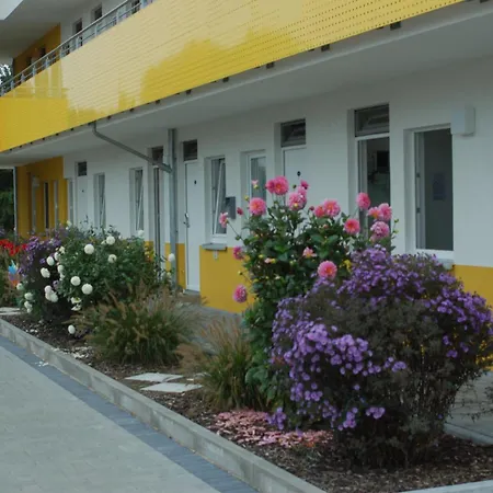 מלון I-motel Nahe Frankfurt 3*