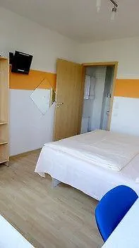 I-motel Nahe Frankfurt מלון