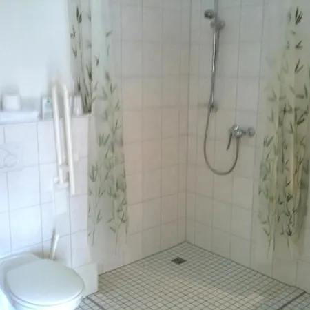 I-motel מלון אוברטשאוסן