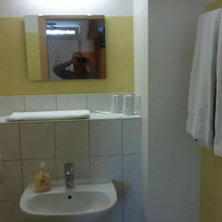 I-motel 3* אוברטשאוסן